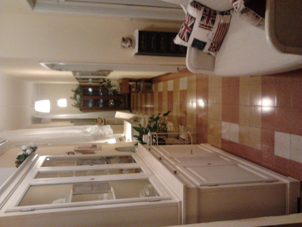 A Casa Di Luca 호텔 베로나 객실 사진